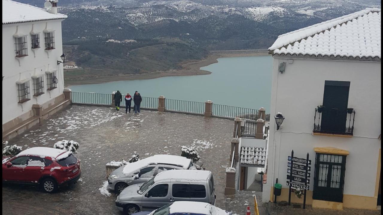 Apartamentos Mirador En La Plaza De Zahara Zahara De La Sierra Exteriér fotografie