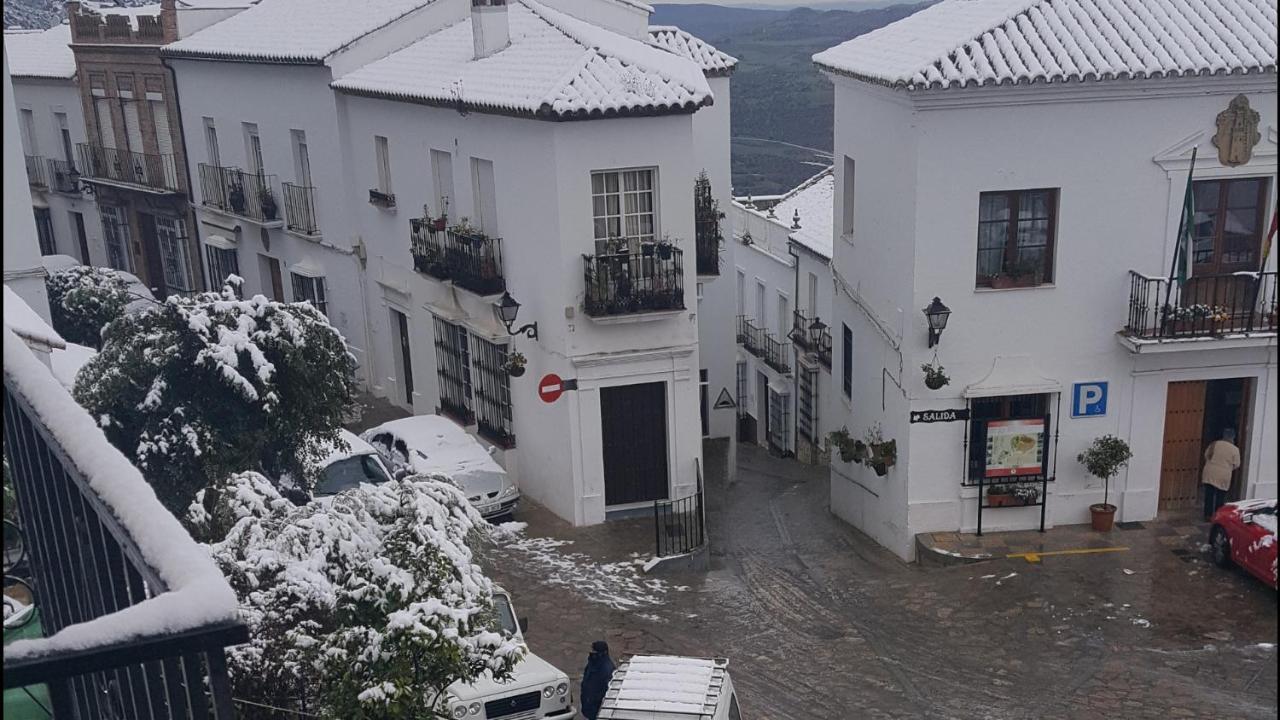 Apartamentos Mirador En La Plaza De Zahara Zahara De La Sierra Exteriér fotografie