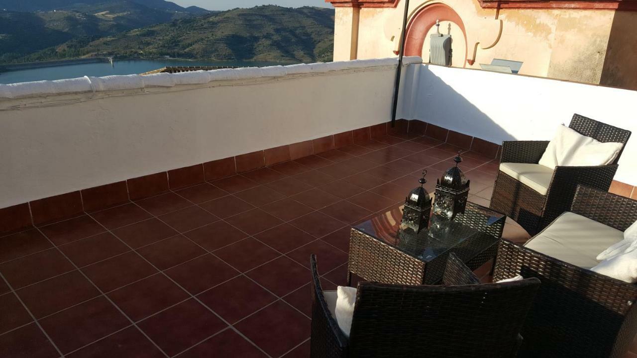 Apartamentos Mirador En La Plaza De Zahara Zahara De La Sierra Exteriér fotografie